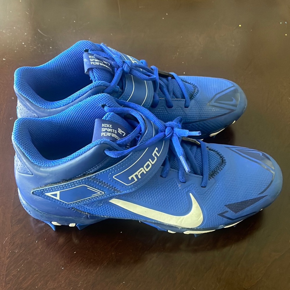 Nike Trout baseball cleats